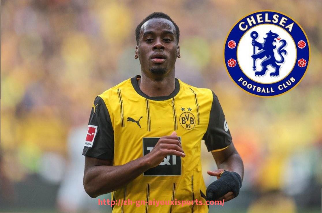 爱游戏体育官网-英超球员的休赛期生活及训练安排揭秘